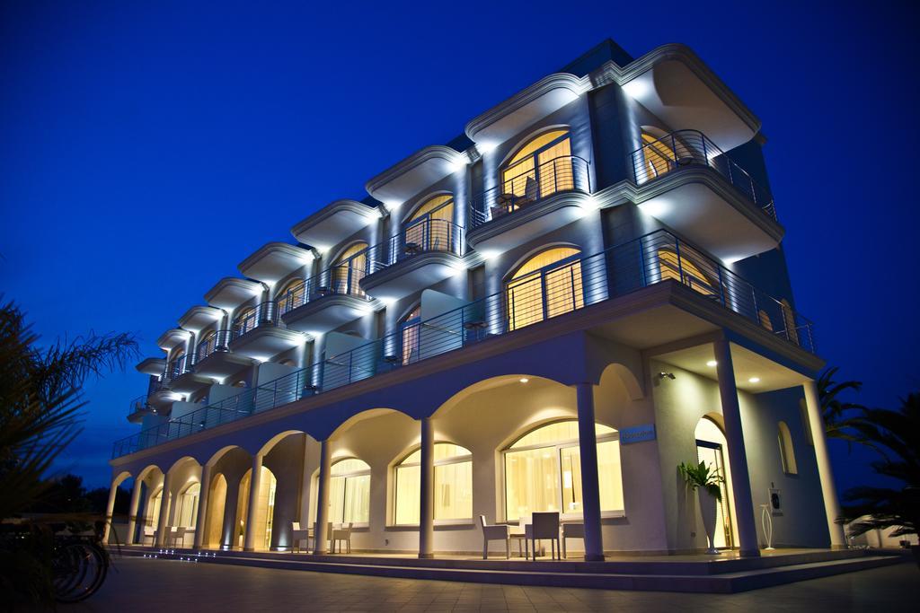 Hotel Vespucci Porto Cesareo Eksteriør billede