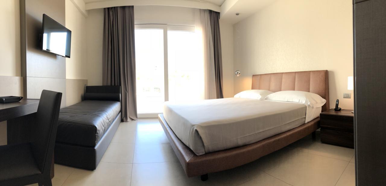 Hotel Vespucci Porto Cesareo Eksteriør billede